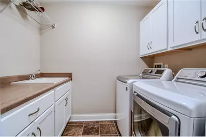 734 Deerhurst Drive, Vandalia, OH 45377 - Photo 15