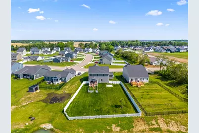 2806 New Castle Drive, Troy, OH 45373 - Photo 7