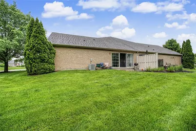 5005 Twin Lakes Circle, Englewood, OH 45315 - Photo 27