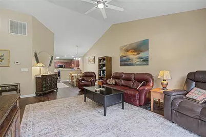 5005 Twin Lakes Circle, Englewood, OH 45315 - Photo 15