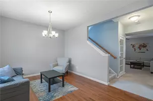 2731 Laurelwood Ct, Beavercreek, OH 45431 - Photo 5