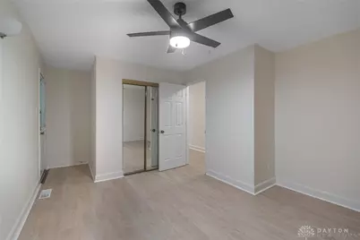 4400-4402 Pinebrook Court #4402, Sugarcreek Twp, OH 45458 - Photo 15