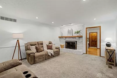 575 Hornwood Drive, Springfield Twp, OH 45504 - Photo 13