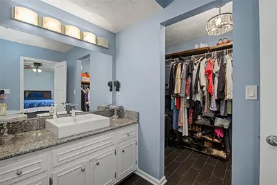 8841 Shadycreek Drive, Washington Twp, OH 45458 - Photo 29