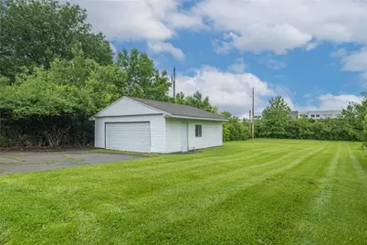 7155 Stonehurst Drive, Huber Heights, OH 45424 - Photo 21