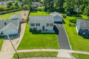 963 Weinland Dr, Park Layne, OH 45344 - Photo 5