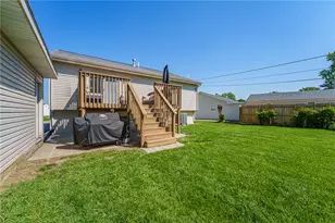963 Weinland Dr, Park Layne, OH 45344 - Photo 7