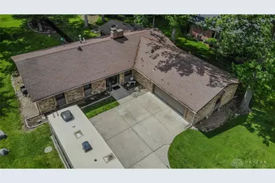 2693 Ehrhart Drive, Springfield, OH 45502 - Photo 9