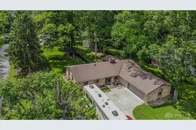 2693 Ehrhart Drive, Springfield, OH 45502 - Photo 5