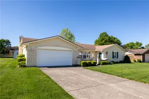 4208 Pleasanton Rd, Englewood, OH 45322 - Photo 1