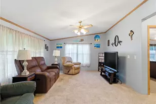 137 S Point Dr, Fairborn, OH 45324 - Photo 11