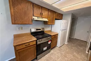 1453 Sanzon Dr, Fairborn, OH 45324 - Photo 13