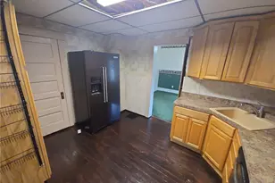 4211 Pleasant View Ave, Dayton, OH 45420 - Photo 7