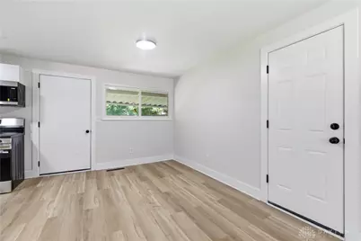 4731 Powell Road, Huber Heights, OH 45424 - Photo 7