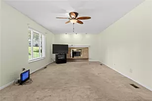 330 Winding Ridge Dr, Harrison Twp, OH 45415 - Photo 11