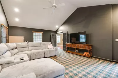 811 W Spring Valley Pike, Centerville, OH 45458 - Photo 21