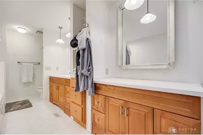 811 W Spring Valley Pike, Centerville, OH 45458 - Photo 25