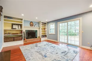 811 W Spring Valley Pike, Centerville, OH 45458 - Photo 5
