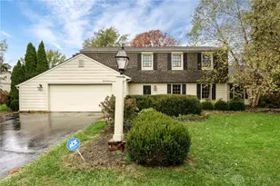 811 W Spring Valley Pike, Centerville, OH 45458 - Photo 1