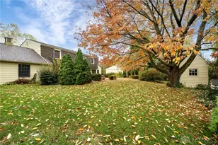 811 W Spring Valley Pike, Centerville, OH 45458 - Photo 39
