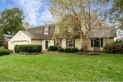 811 W Spring Valley Pike, Centerville, OH 45458 - Photo 3
