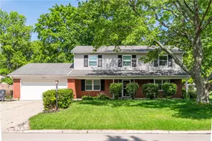 155 Glenburn Dr, Centerville, OH 45459 - Photo 1