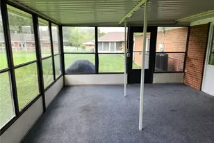 1069 Whitestone Rd, Xenia, OH 45385 - Photo 9