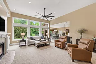 9356 Ridings Blvd, Washington Twp, OH 45458 - Photo 7