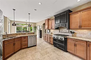 9356 Ridings Blvd, Washington Twp, OH 45458 - Photo 17