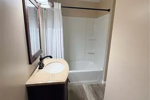 7709 Stockholm Dr, Huber Heights, OH 45424 - Photo 9