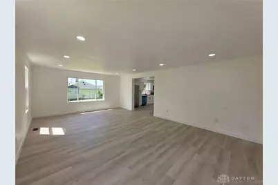 1365 Saint Adalbert Avenue, Dayton, OH 45404 - Photo 17