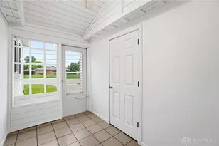 607 W Lake Ave, New Carlisle, OH 45344 - Photo 23