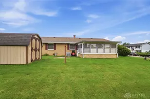 1801 Wilshire Dr, Piqua, OH 45356 - Photo 31