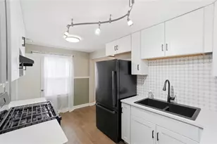 240 Smith St, Dayton, OH 45417 - Photo 9