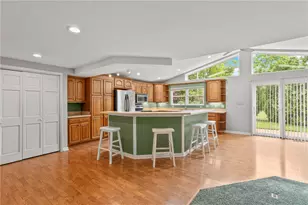 937 New England Ave, Dayton, OH 45429 - Photo 5