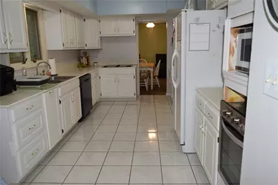 7356 Dayton Farmersville Road, Dayton, OH 45417 - Photo 23