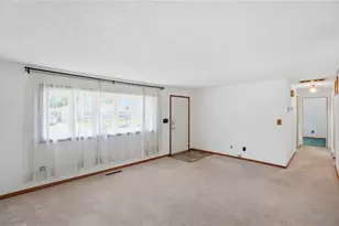 2221 Milesburn Dr, Miami Township, OH 45439 - Photo 3