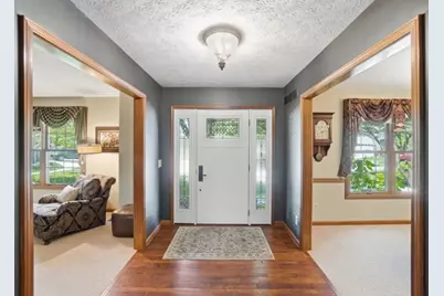 6777 Winding Cove, Centerville, OH 45459 - Photo 5