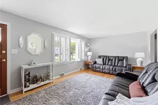 708 Lawnview Ave, Springfield Twp, OH 45505 - Photo 5