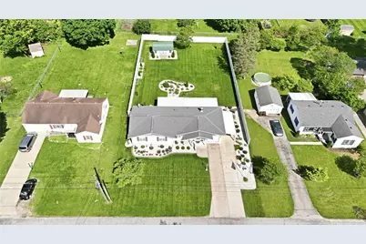 708 Lawnview Avenue, Springfield Twp, OH 45505 - Photo 39