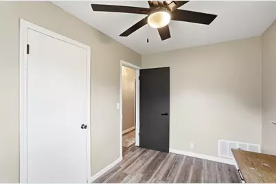 7854 Lowe Drive, Carlisle, OH 45005 - Photo 17