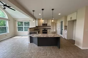 9130 Bennington Way, Centerville, OH 45458 - Photo 17