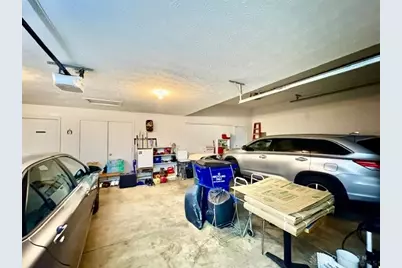 6822 Grovebelle Drive, Huber Heights, OH 45424 - Photo 31