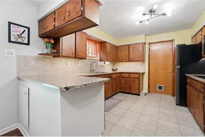 927 Princewood Avenue, Washington Twp, OH 45429 - Photo 13