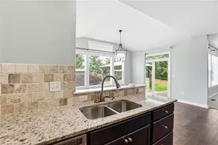 490 Clearsprings Dr, Springboro, OH 45066 - Photo 7