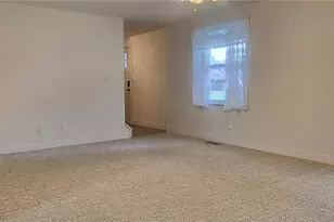 1928 El Camino Dr, Xenia, OH 45385 - Photo 9