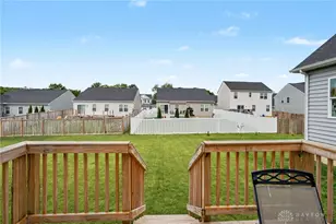157 Cresting Rd, Fairborn, OH 45324 - Photo 33