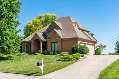 560 Heatherwoode Circle, Springboro, OH 45066 - Photo 1