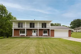 5385 S Dayton Brandt Rd, Bethel Twp, OH 45344 - Photo 3