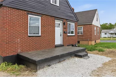 1305 S Edwin C Moses Boulevard, Dayton, OH 45417 - Photo 17